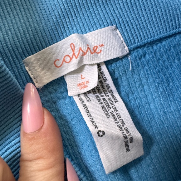 Colsie Light Blue Seamless Ribbed Bike Shorts - Picture 4 of 5